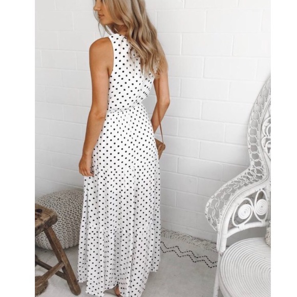 Nadia Dress from Esther & Co. in White Spot - Picture 4 of 4